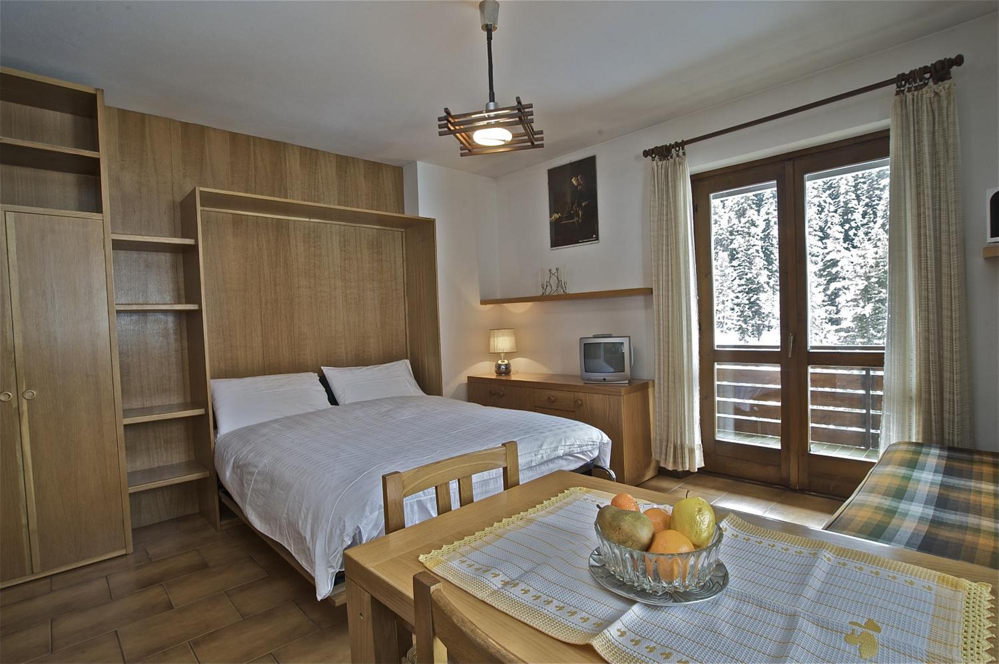 Residence Raffaella Santa Caterina Valfurva Pokoj fotografie
