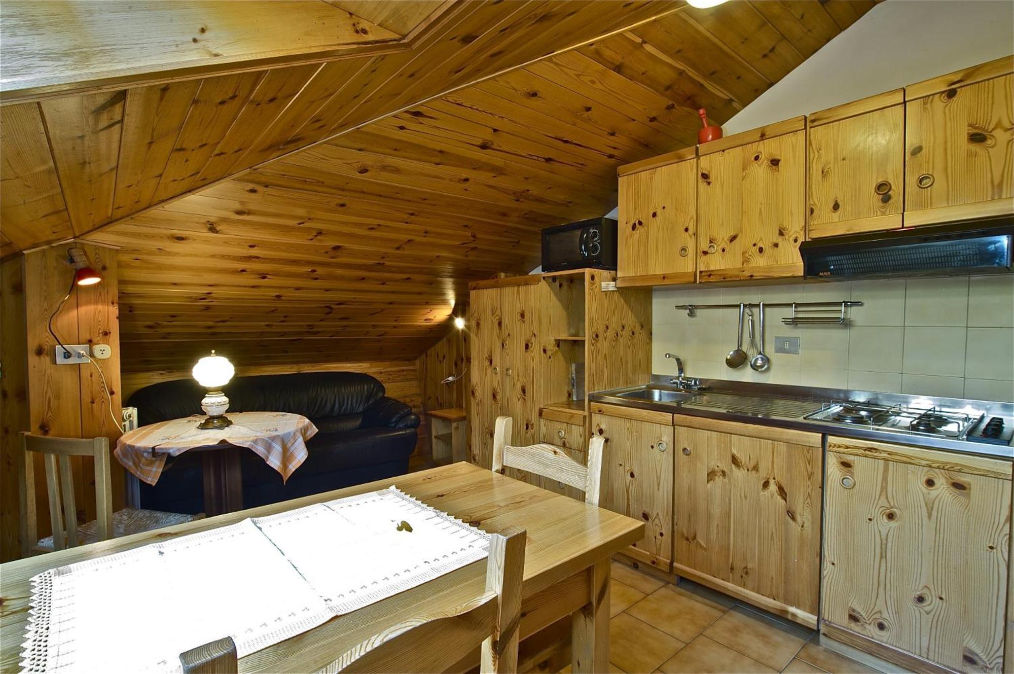 Residence Raffaella Santa Caterina Valfurva Pokoj fotografie